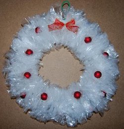 christmas-wreath-plastic-bags.jpg