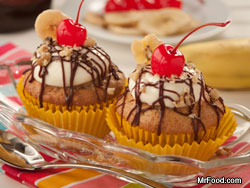 Banana Split Cupcakes RE The Best Cupcake Ever!