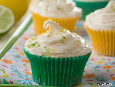 Fruit Desserts: 6 Lemon Cupcakes and Strawberry Cupcakes